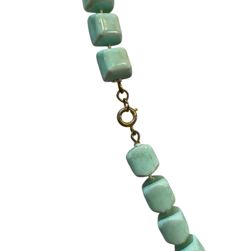 Vintage Square cube Bead Necklace 18 inch - Picture 3 of 3